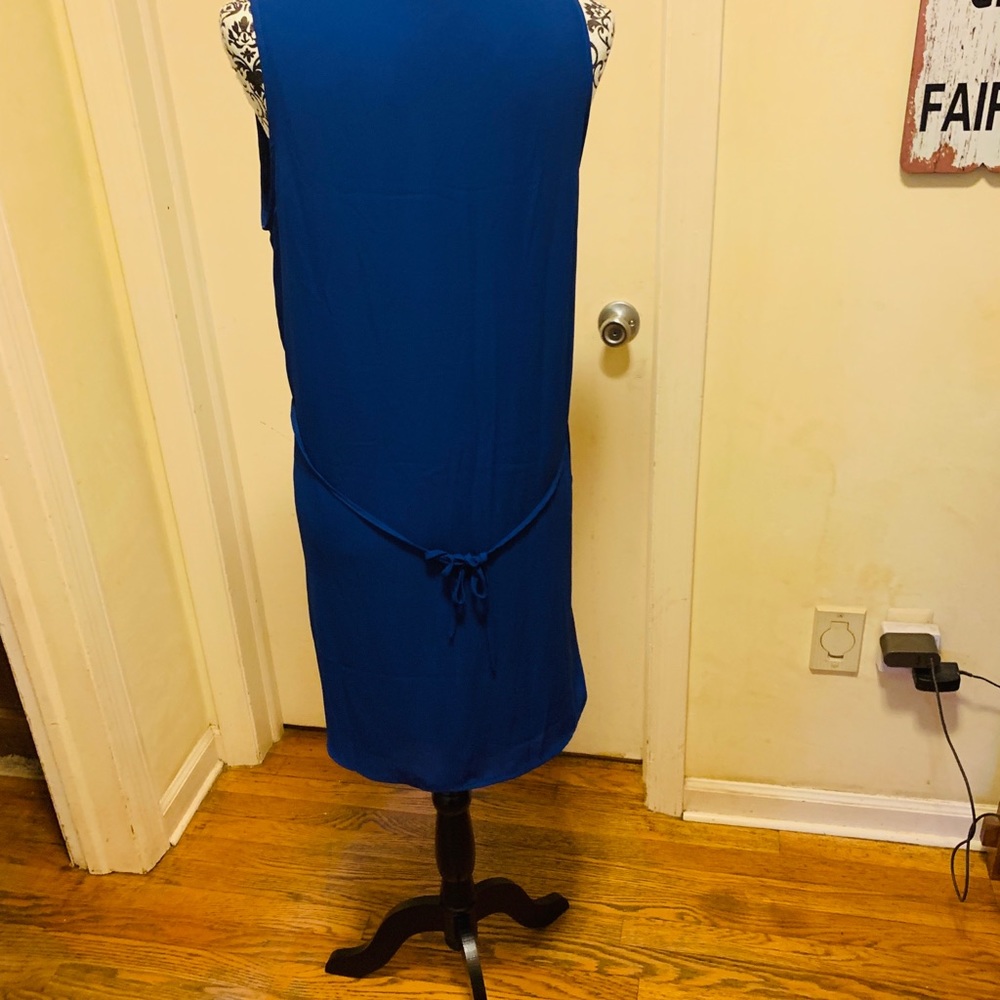 Dress - Picture 4 of 5